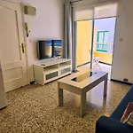 Sea Breeze By Helloapartments 아파트